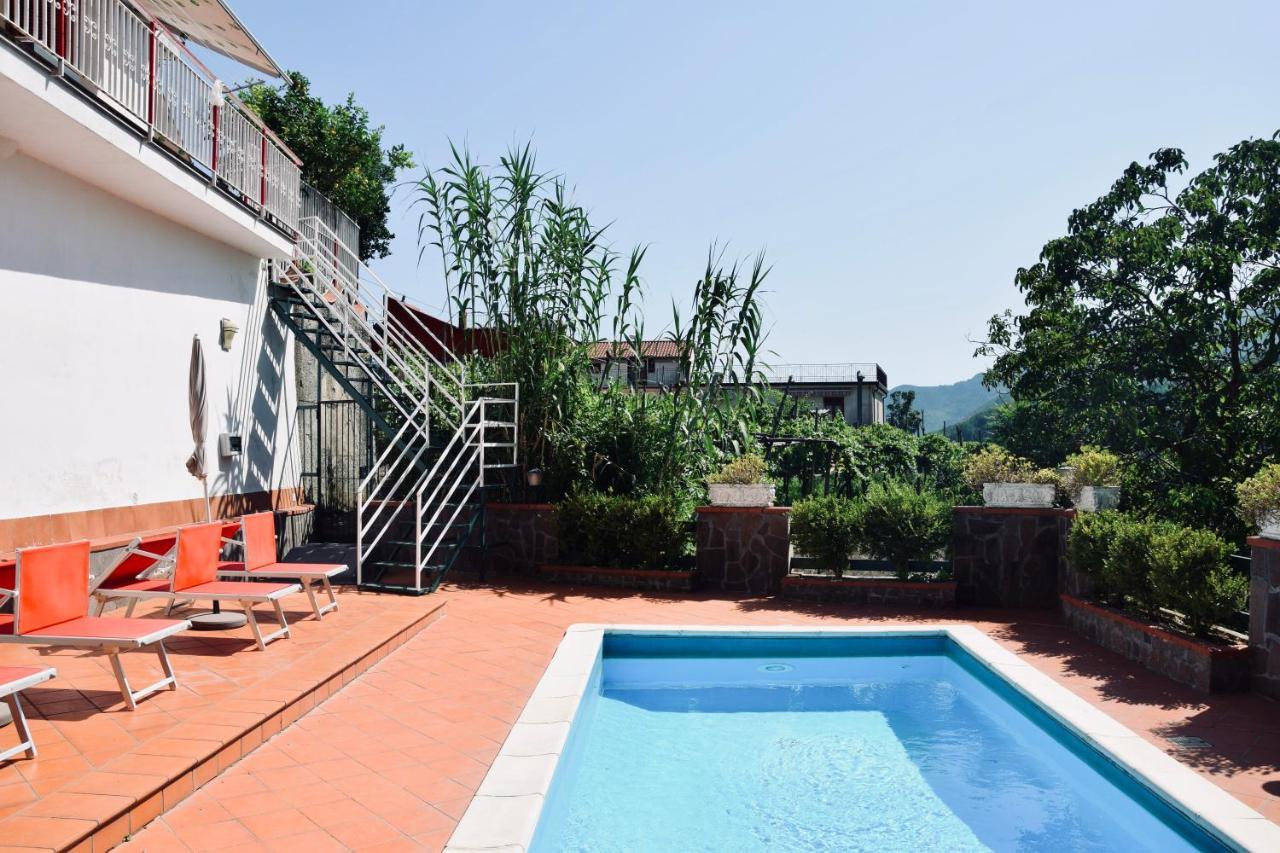 Campinola Holiday Home Private Pool Трамонти Экстерьер фото